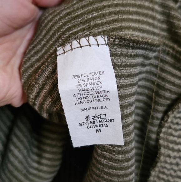 Olive Green Ribbed Stretchy Hoodie with Kangaroo Pocket women's Medium - Picture 7 of 9